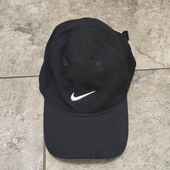 Nike Other - Toddler- Nike Black and White Swoosh Hat
